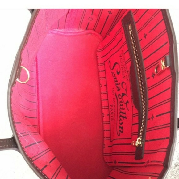 SOLD Authentic Louis Vuitton Damier PM tote 👜 - Picture 2 of 8